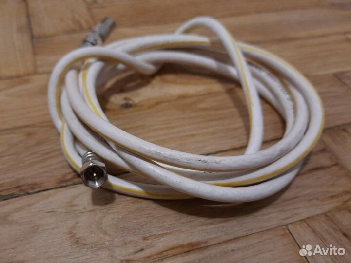 Кабель антенный телевизионный тв и Интернет 2 м