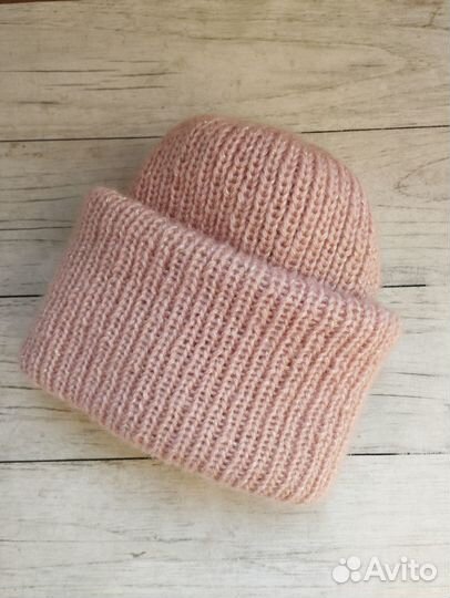 Шапка с двойным отворотом из мохера