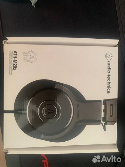 Мониторные наушники Audio-technica ATH-M20X