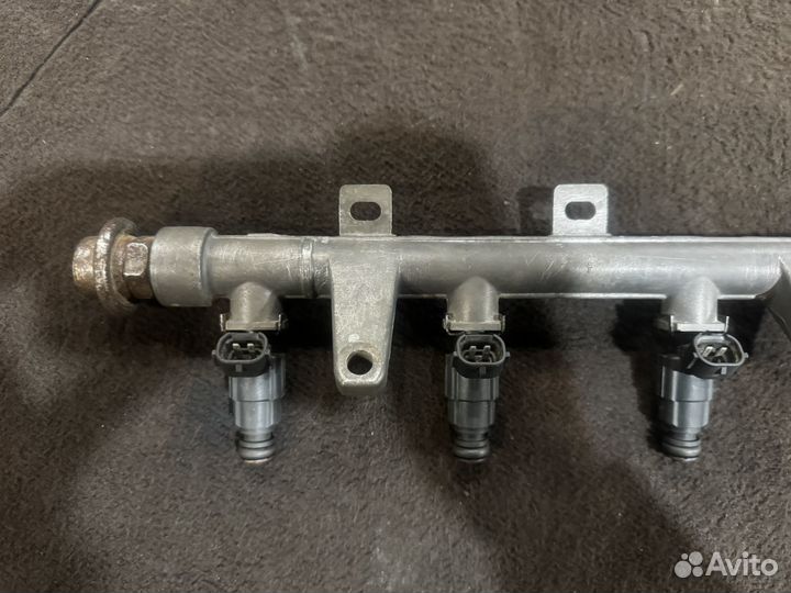 Топливная рампа G4ED Elantra 3 XD Тагаз 1.6