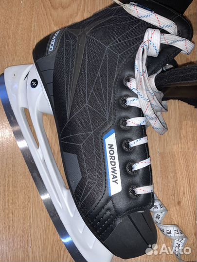 Коньки хоккейные 44 размер