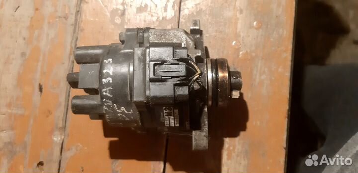 Трамблёр Мазда 323 626 М3