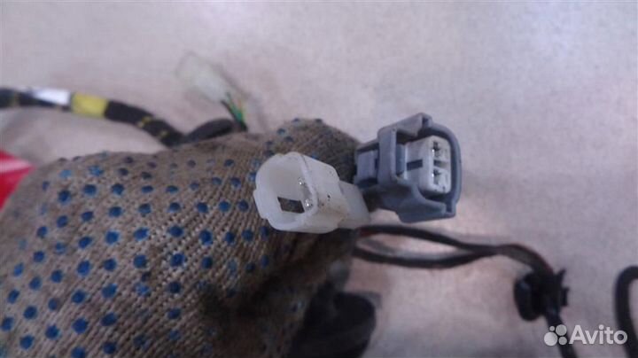 Проводка двери передней правой Lifan X60 2012