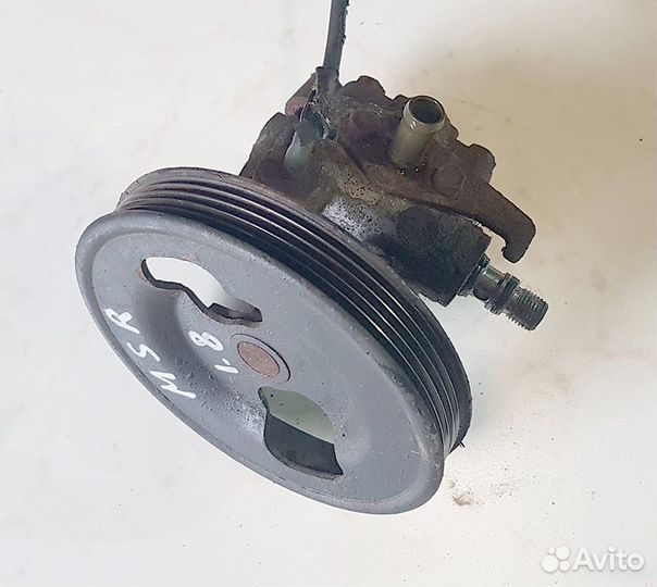 Mitsubishi Space Runner 1995 Насос гур 1.8 (4G93)