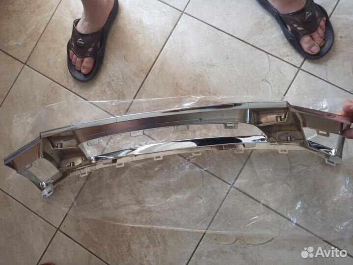 Продаю накладку радиатора Nissan Terrano 2014-до н