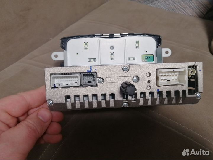 Магнитола Renault Duster, LADA Xray