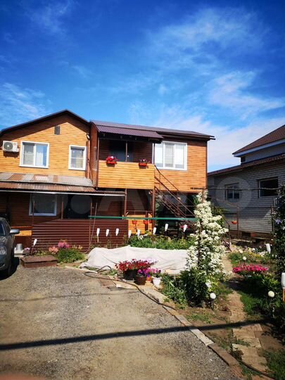 Дом 221,3 м² на участке 6 сот.