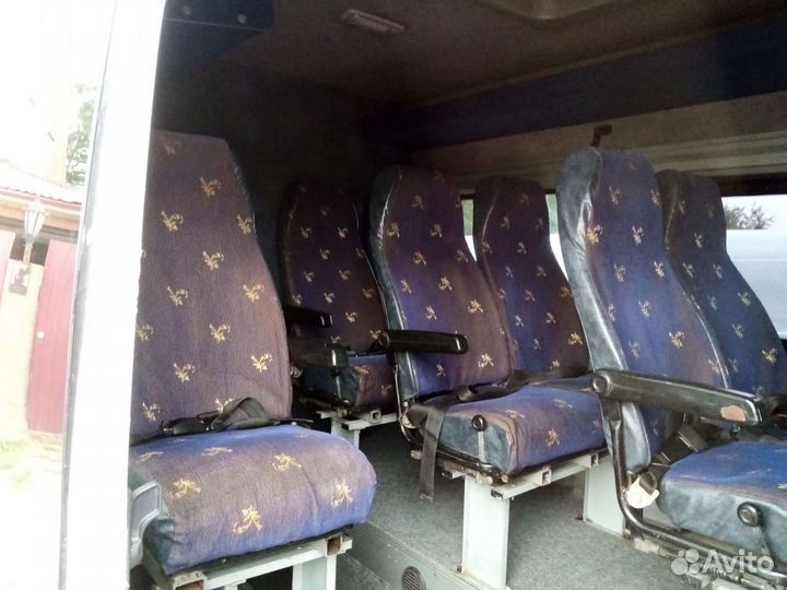 Микроавтобус