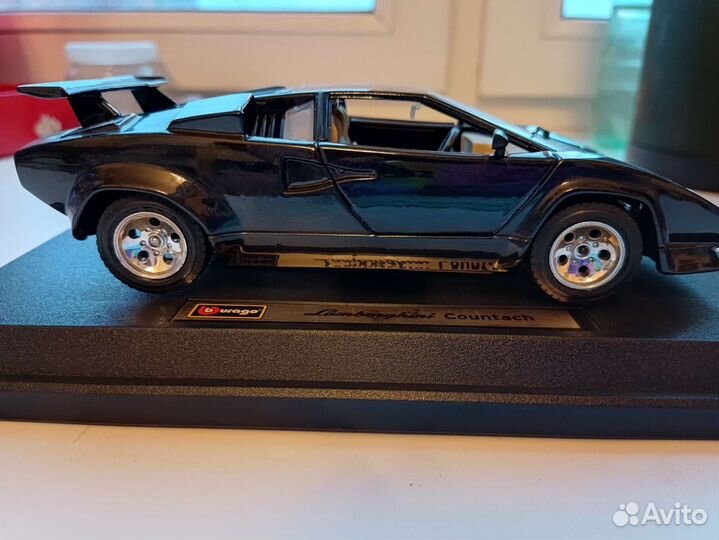 Модель Lamborghini Countach