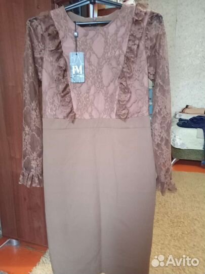 Платье праздничное