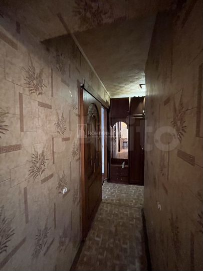 1-к. квартира, 30 м², 5/5 эт.