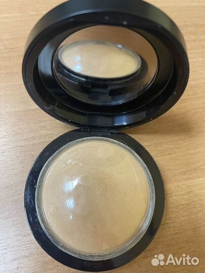 Пудра мас mineralize skinfinish