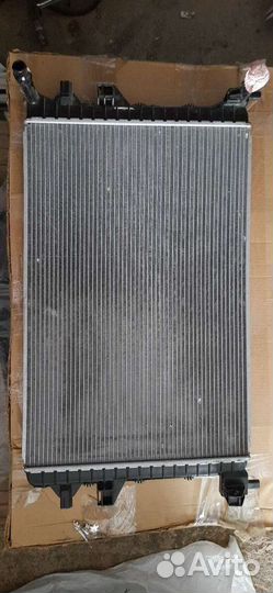 Радиатор Tiguan
