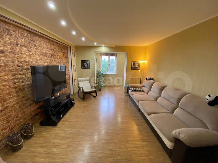 3-к. квартира, 96,3 м², 7/9 эт.