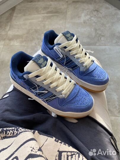 Кроссовки новые