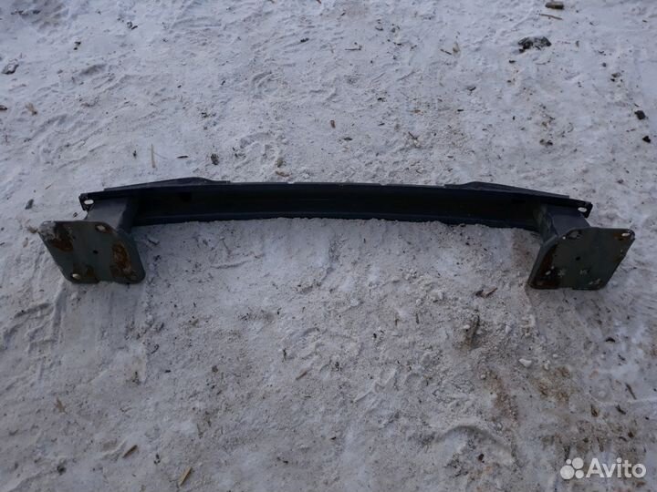 Задний усилитель бампера Mazda 3 BK