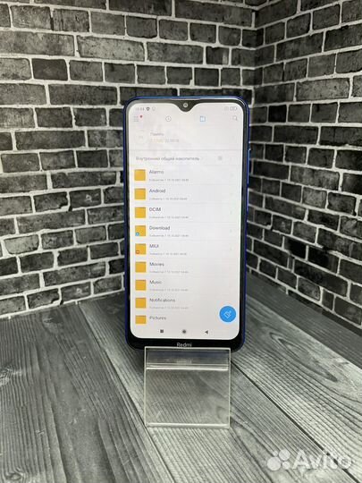 Телефон Xiaomi redmi 8A 2/32