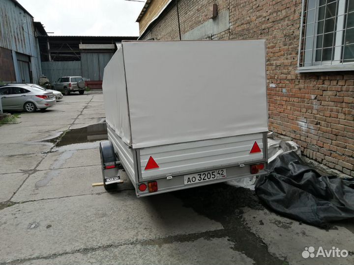 Тент для легкового прицепа прямой либо со скосом