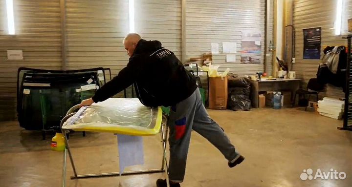 Лобовое ветровое стекло