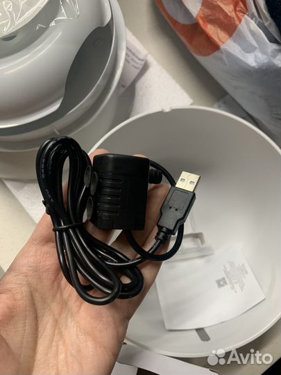 Автопоилка 2,5 литра для кошек и собак