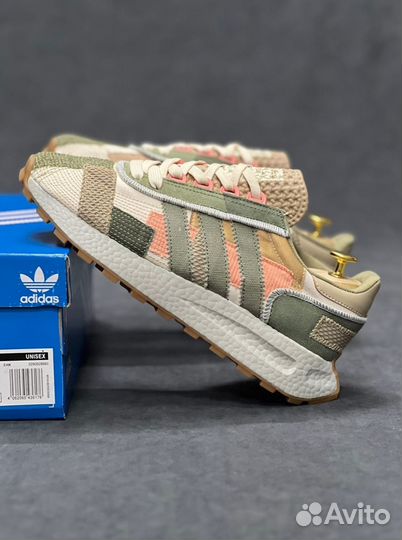 Кроссовки Adidas