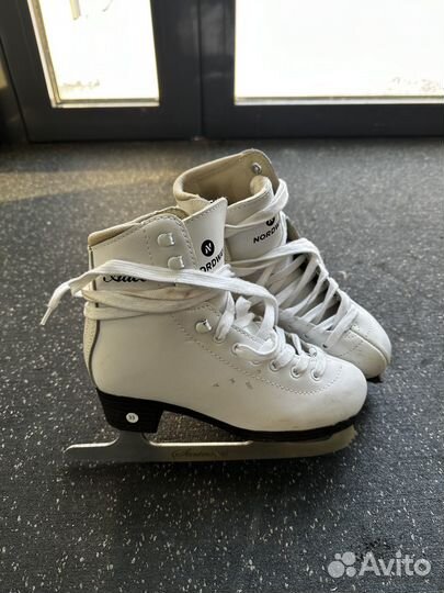 Коньки фигурные 33 раз