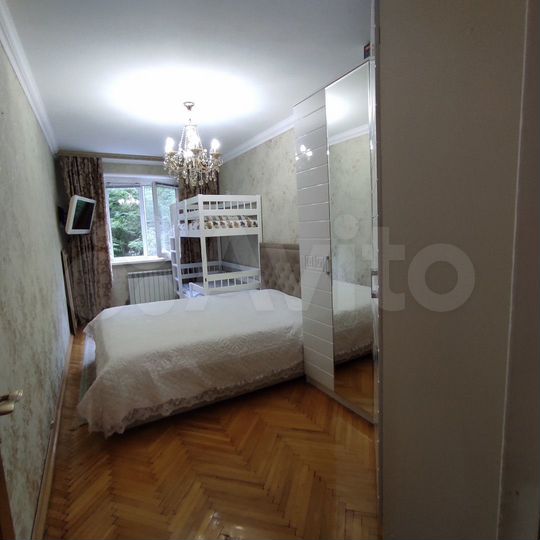 2-к. квартира, 50 м², 2/5 эт.