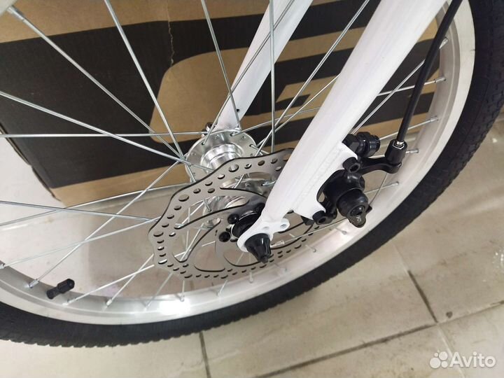 Новый детский велосипед 20