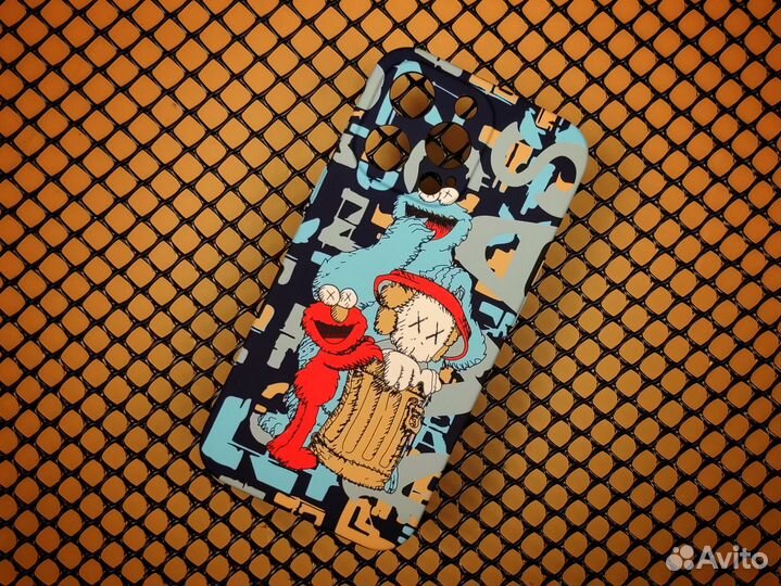 Чехлы на iPhone 13 Pro (Магазин)