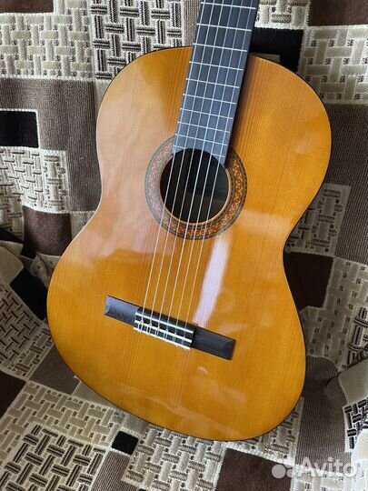 Классическая гитара yamaha c40