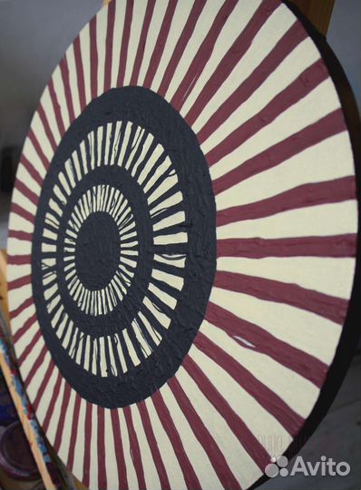 Картина на круглом холсте