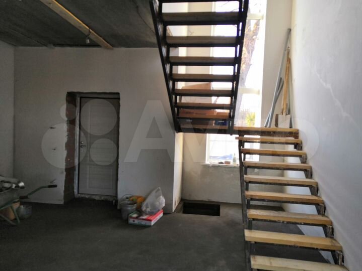 Дом 135 м² на участке 5 сот.