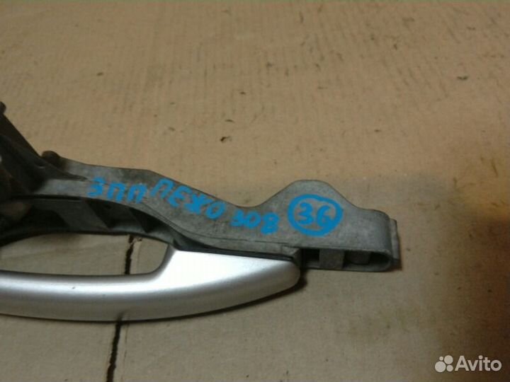 Ручка двери правая Peugeot 308 1.6 EP6 2009