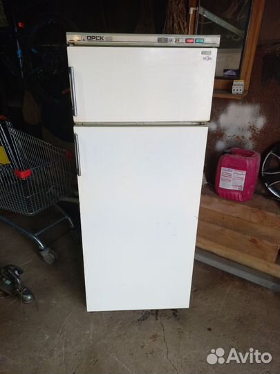 Холодильник бу Орск112