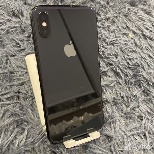 iPhone X, 256 ГБ