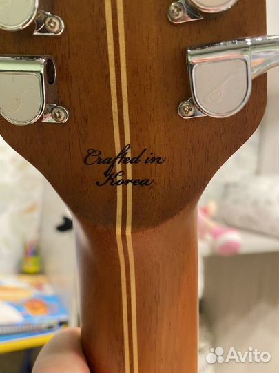 Акустическая электрогитара