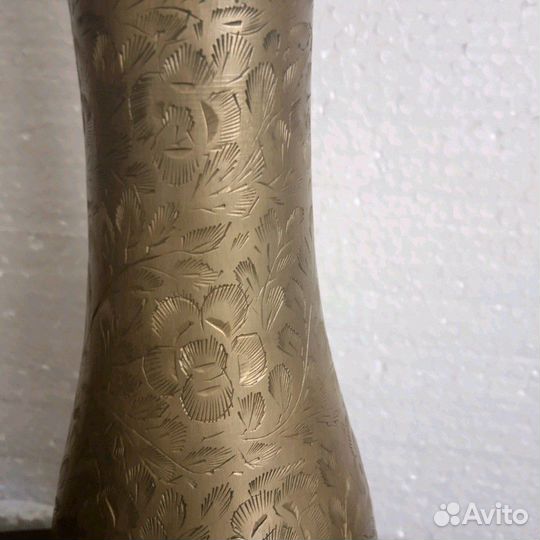 Ваза из латуни