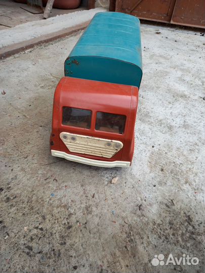 Советский фургон цирк