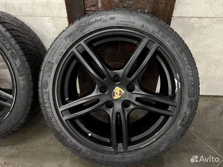 Зимние колеса Porsche Panamera