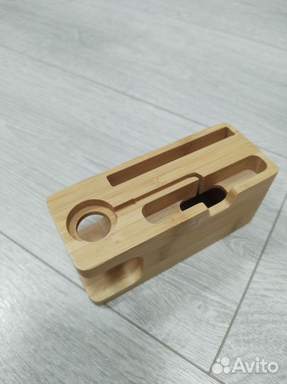 Бамбуковая подставка док станция