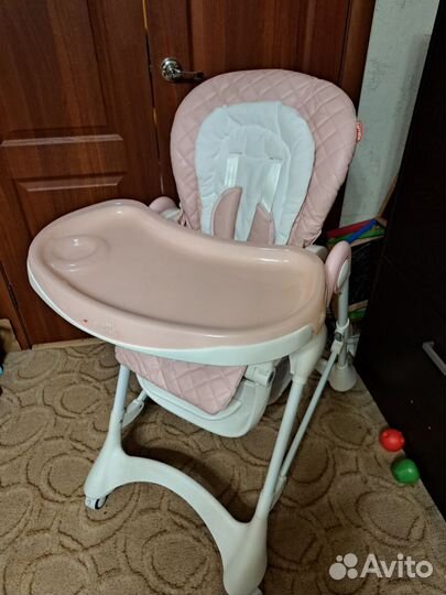 Стульчик для кормления carrello