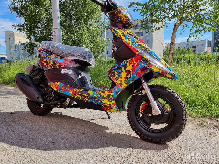 Скутер X-motors corsa