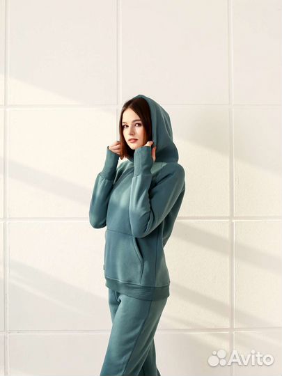 Спортивный костюм женский