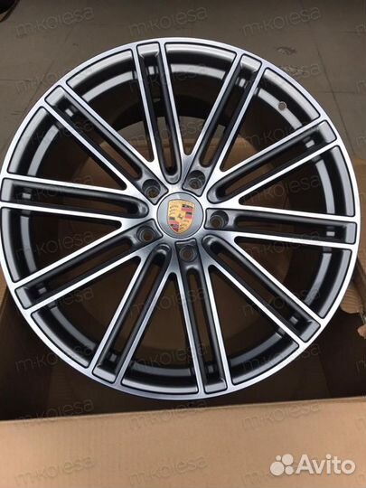Кованые диски Porsche Panamera R21