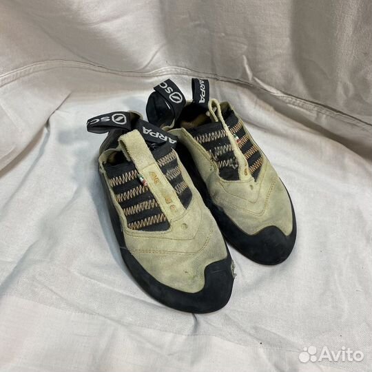 Скальные туфли / Скальники 35,5