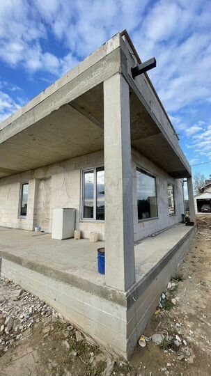 Коттедж 183 м² на участке 6 сот.