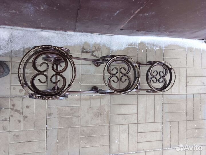 Подставка для цветов