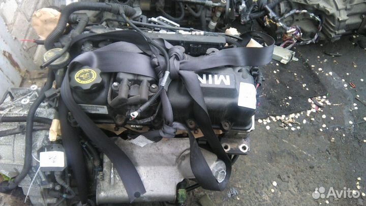 Двигатель на mini cooper R50 W10B16A