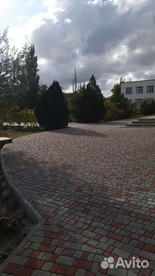 Укладка тротуарной плитки