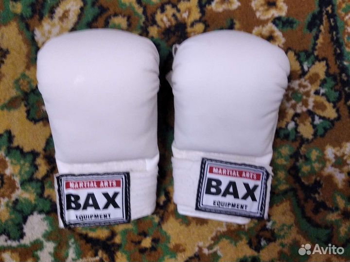 Перчатки для каратэ